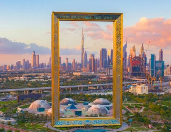 A Guide to Visiting the Dubai Frame: Timings, Tickets & Tips